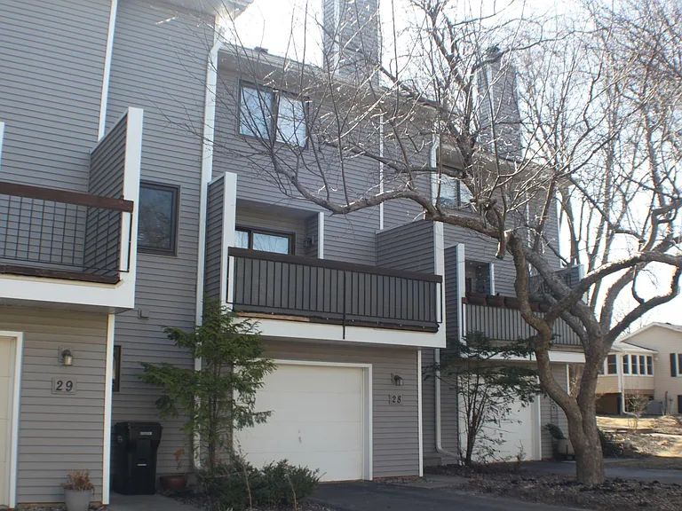 28 Elton Ridge Ct NW — Photo 23