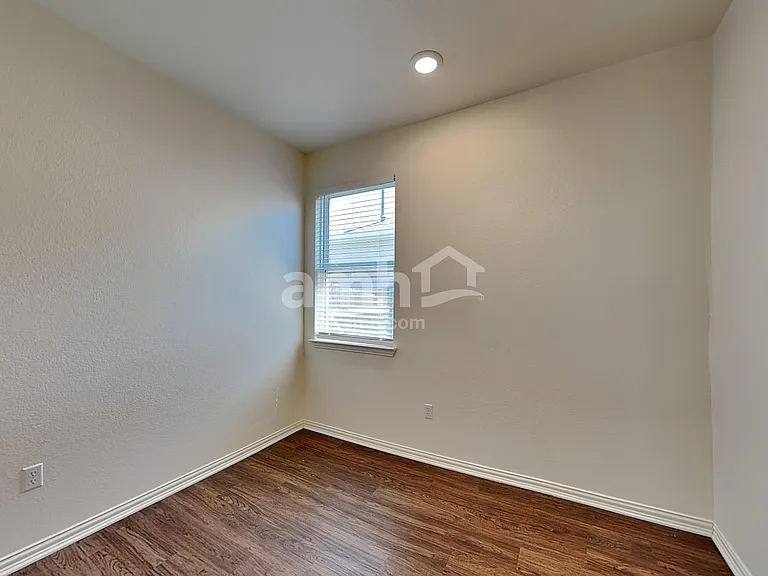 2722 Wolfcreek — Photo 17