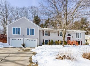 137 Saunders Brook Rd, Glocester, RI 02814