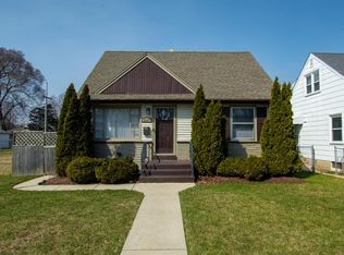 5867 N 79th St, Milwaukee, WI 53218