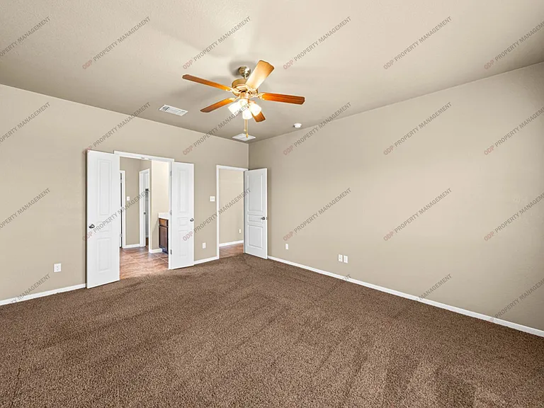 5607 Blackstone Dr — Photo 21