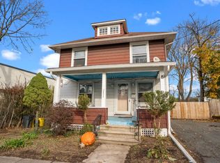 8 Princeton Ave, Hopewell, NJ 08525