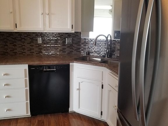 Kitchen. New french door refrigerator. Fresh paint