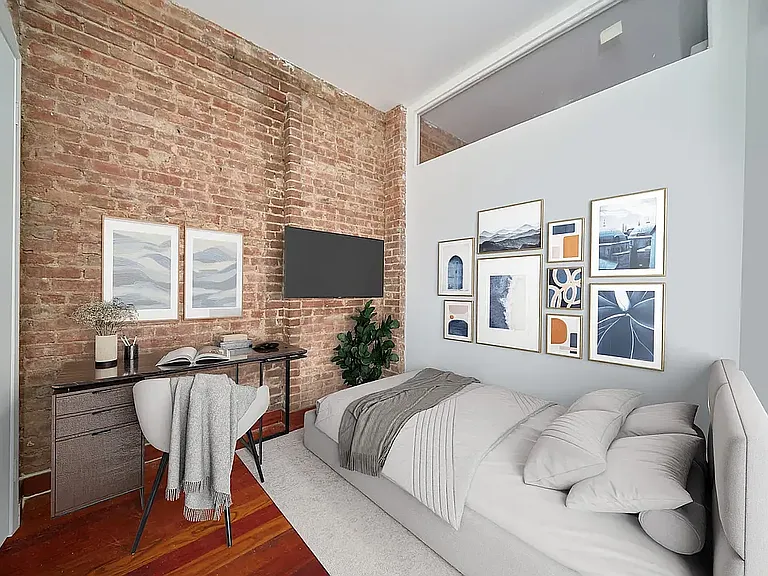 165 Avenue A #4 — Photo 2