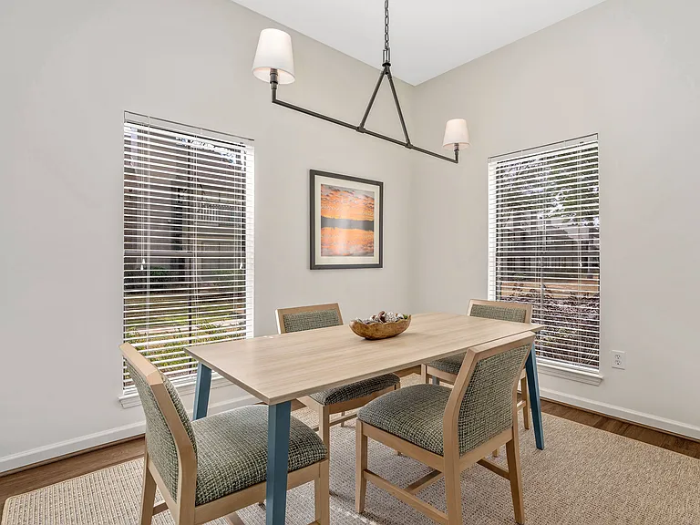 The Oakley at Hillcrest — Photo 17