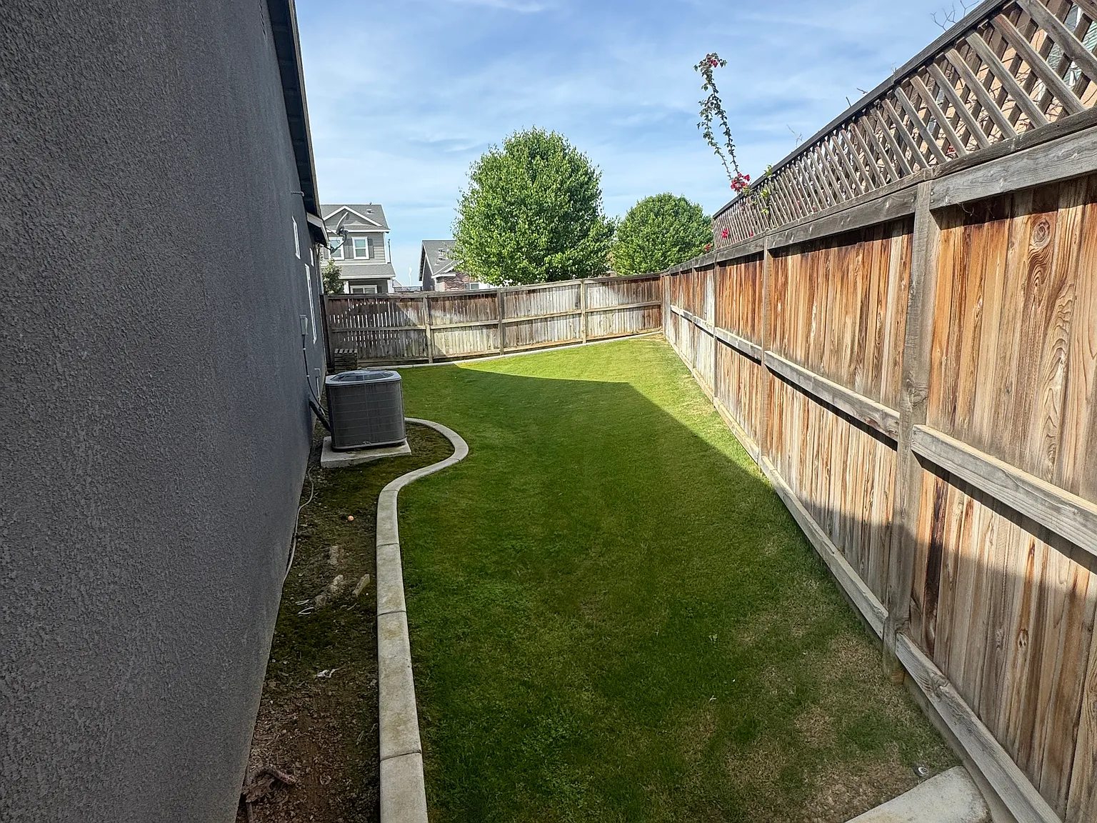 3 bed, 1800 sqft, $2,550 — Photo 4
