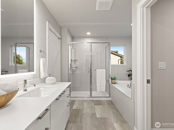 4th image of 14019 17th Avenue E #53