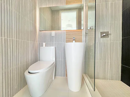 Rented by Doorway NYC, LLC | media 25