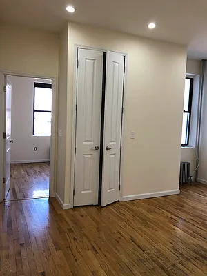 Rented by EXR | media 21