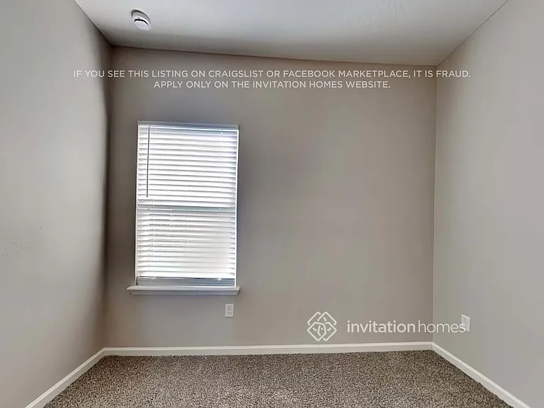 9822 Lemon Grass Ln — Photo 12