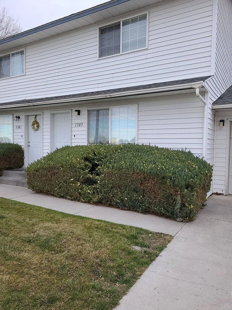 1301-1303 Shaker Pl — Photo 1