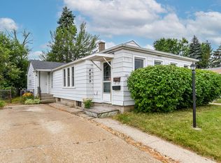 4609 21st St, Racine, WI 53405