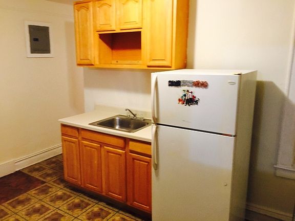 5th image of 3065 49th St APT 3S