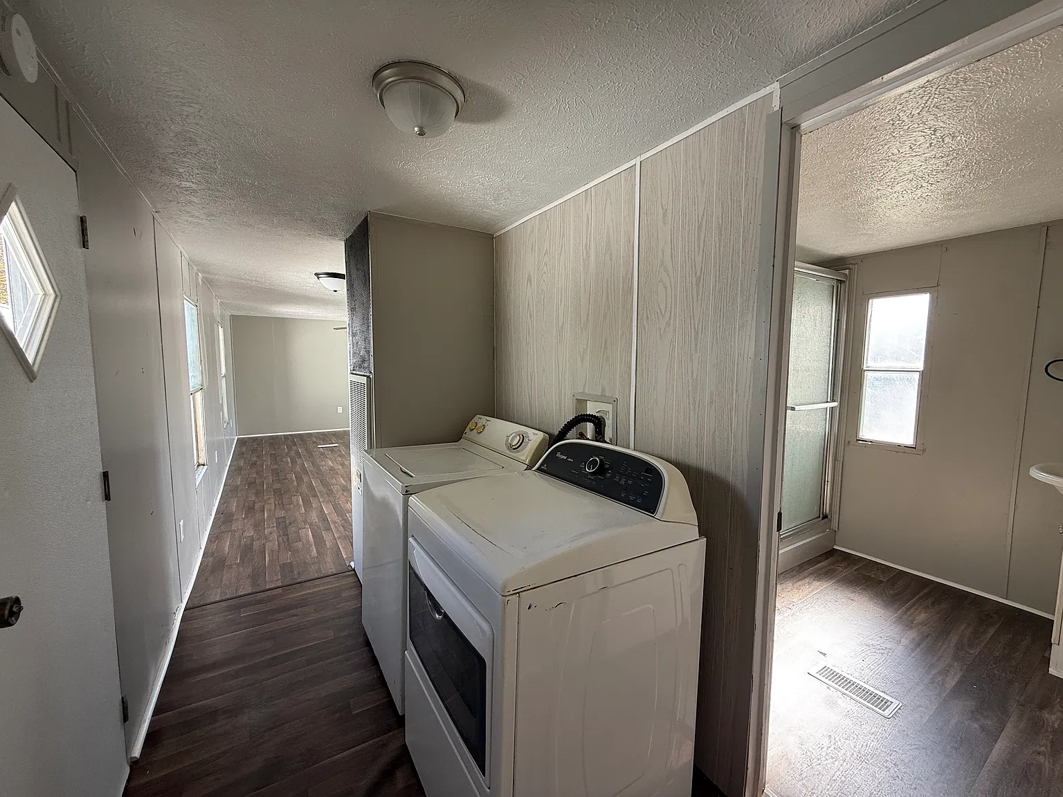 2 bed, 980 sqft, $875 — Photo 4
