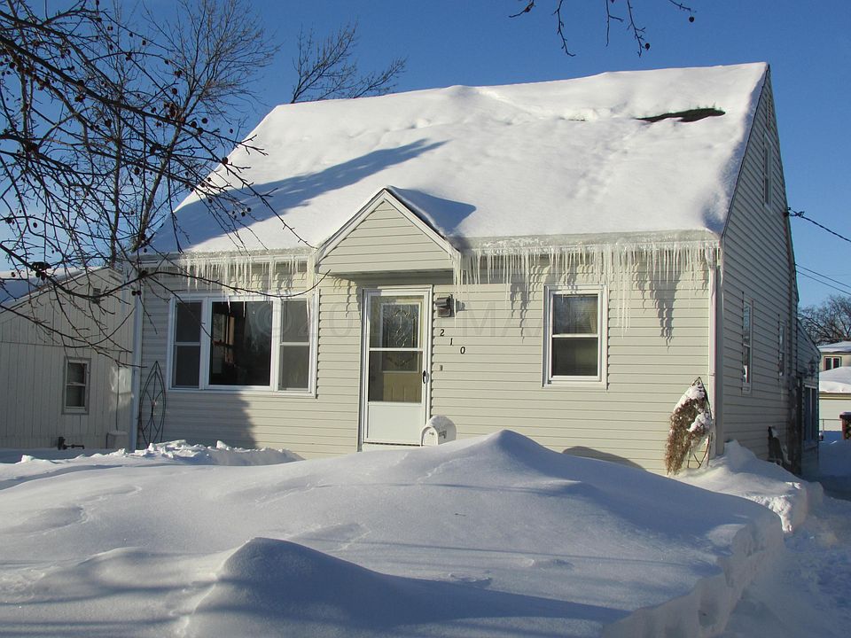 1st image of 210 7th Ave W