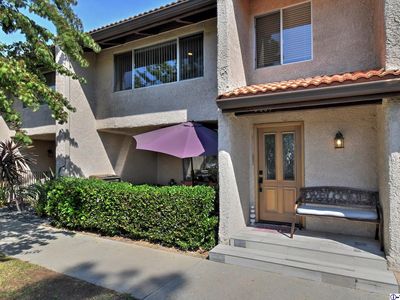 8007 Via Pompeii, Burbank, CA, 91504