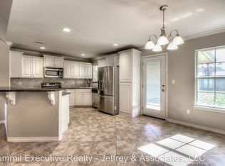 211 Southern Creek Cir, Haughton, LA 71037