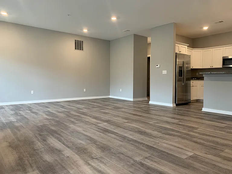 Shelby Pointe Village — Photo 34