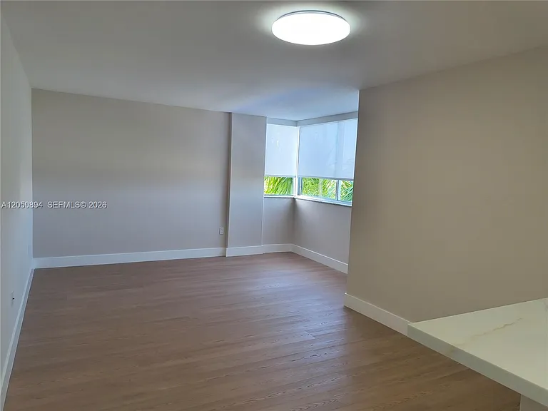 2400 SW 3rd Ave #506 — Photo 4