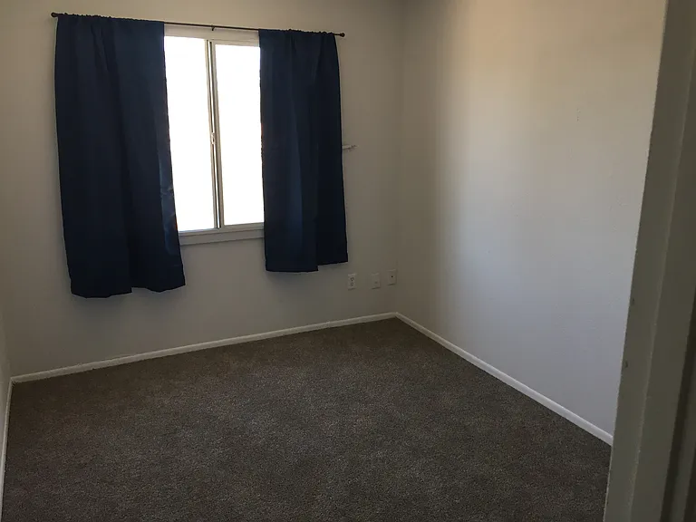 4701 E Jones Ave — Photo 2