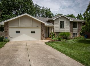1807 W Primrose St, Springfield, MO 65807