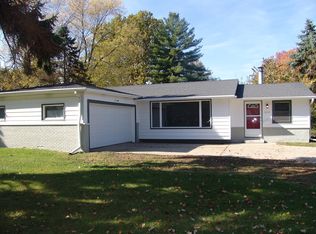 1601 Jeanne St, Champaign, IL 61821