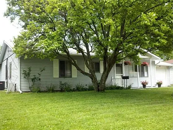 929 Hillridge Rd photo 1