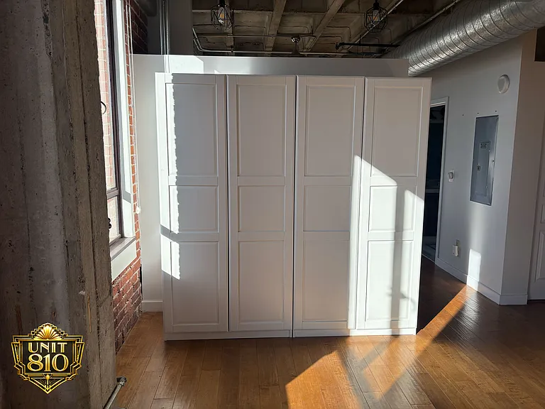 114 W Adams St #810 — Photo 18