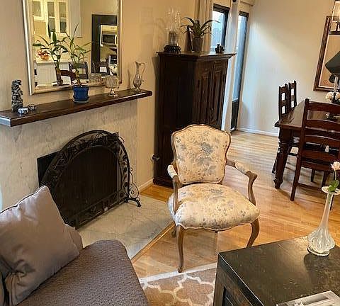 5th image of 5291 Colodny Dr Unit 6