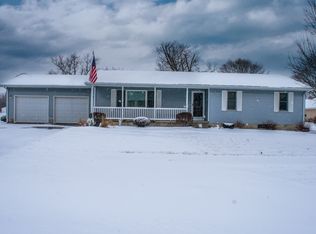 709 NW 2nd St, Aledo, IL 61231