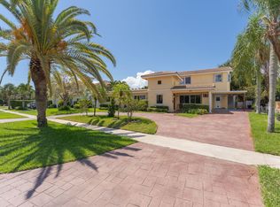 464 NE 6th St, Boca Raton, FL 33432