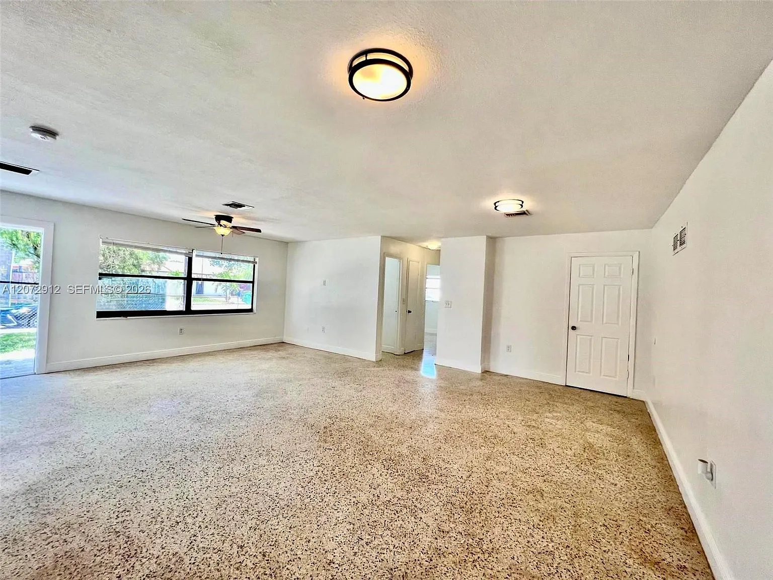 Entin Estates — Photo 2