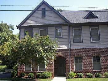 One of two end units