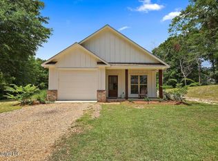 1492 Dry Creek Rd, Magee, MS 39111