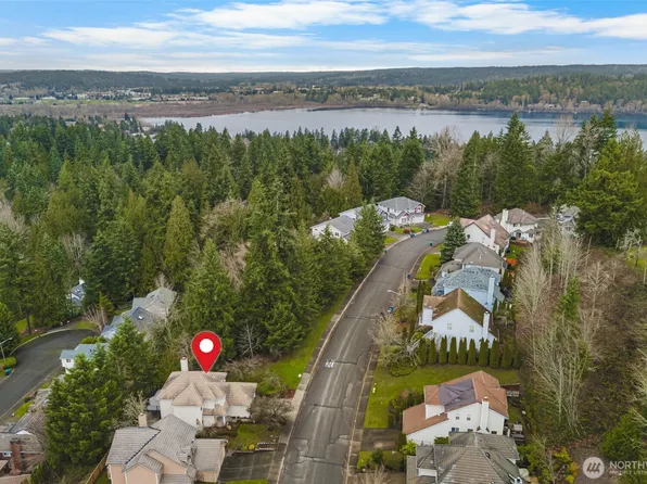 17431 NE 28th Street, Redmond, WA 98052
