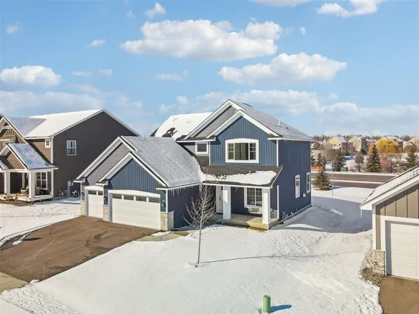 17927 Hidden Creek Ct, Lakeville, MN 55044