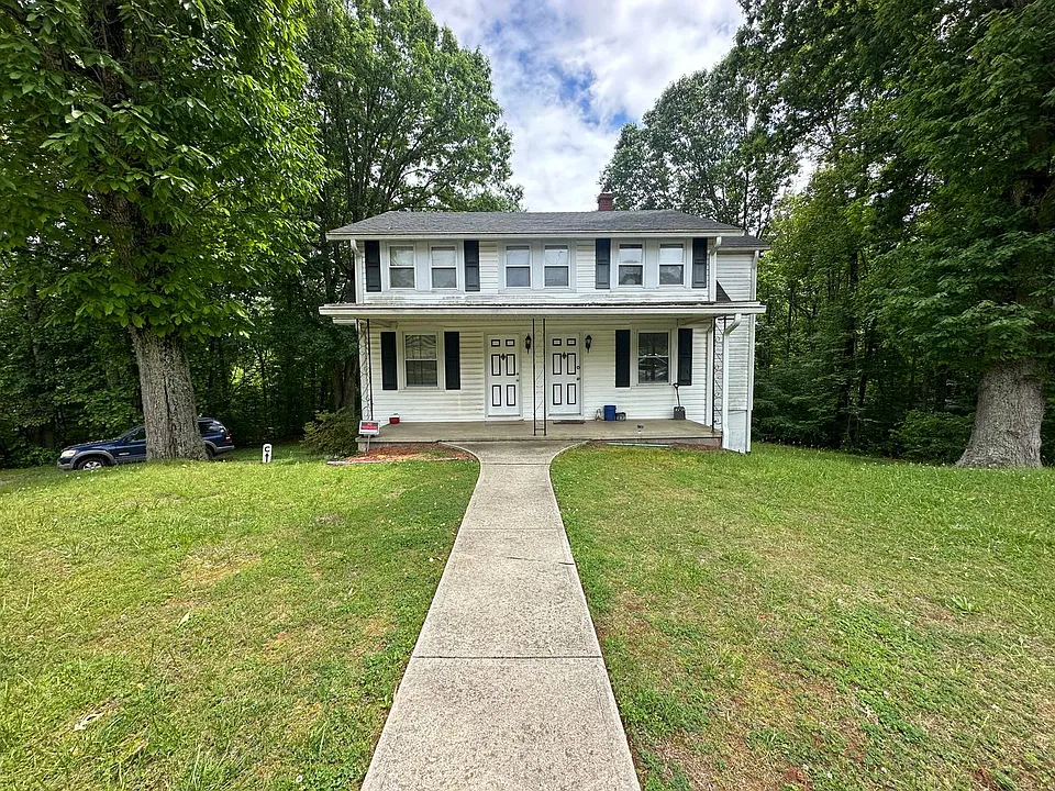 5758 Colonial Hwy #A