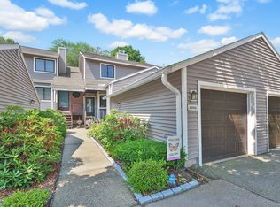 2005 Mill Pond Dr UNIT 2005, South Windsor, CT 06074