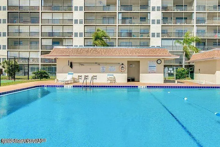 500 Palm Springs Blvd #403 — Photo 4
