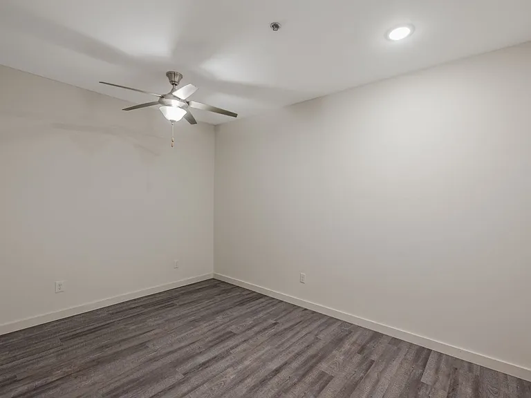 811 Douglas St #107 — Photo 9