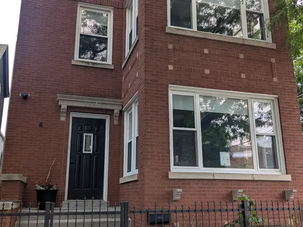 2815 N Sacramento Ave #2, Chicago, IL 60618