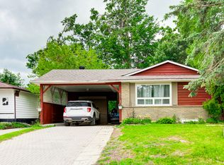 5 Daphne Cres #MF, Barrie, ON L4M 2Y7