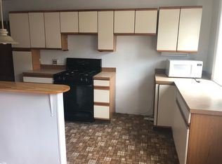 3303 Meridian St, Philadelphia, PA 19136