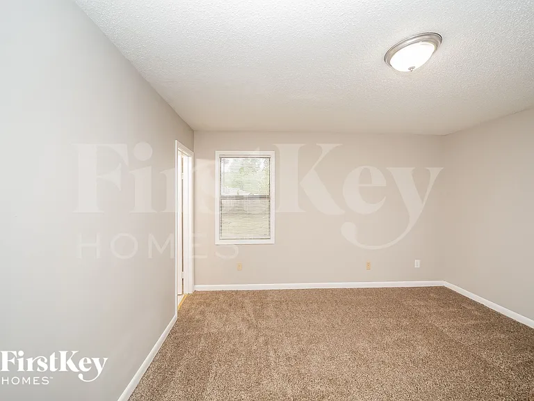 4198 Rosewind Cir — Photo 7