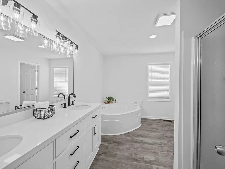 2634 Samuel Ct — Photo 14