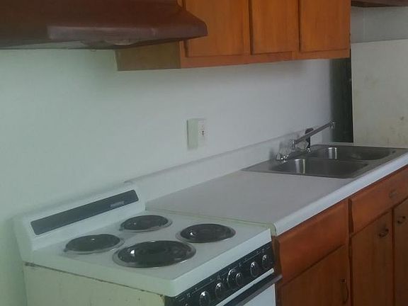 4th image of 1424 Lee St E #A3