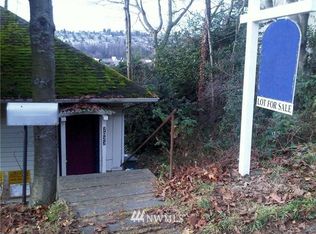 2023-2027 13th Ave W, Seattle, WA 98119