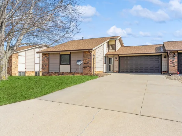 1140 W 18th St S Unit D, Newton, IA 50208