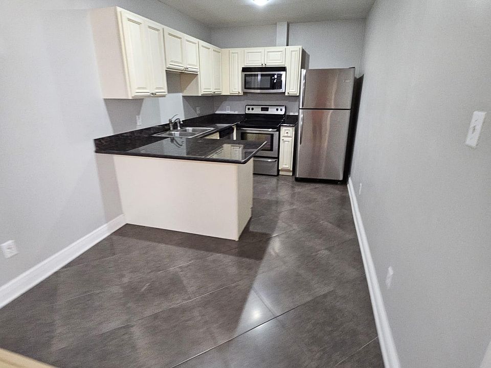 1st image of 1215 Josephine St #10