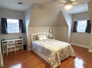 5815 5th Ave APT 9, Pittsburgh, PA 15232